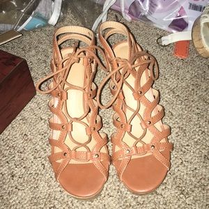 Brash Gladiator-like wedges